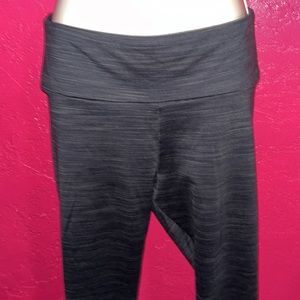 Express sporty black and grey workout leggings. Yoga pant. Athleisure Medium.